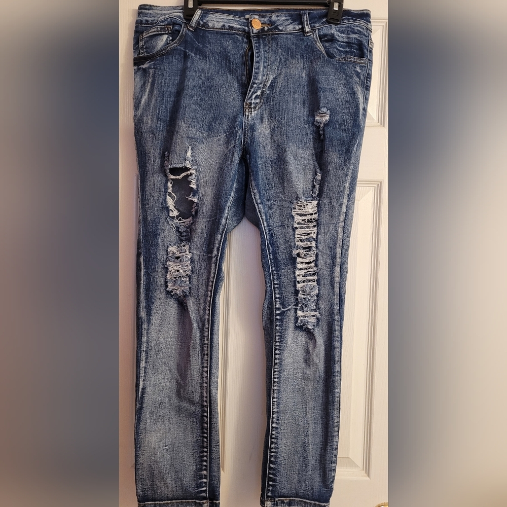Denim Distressed Jeans